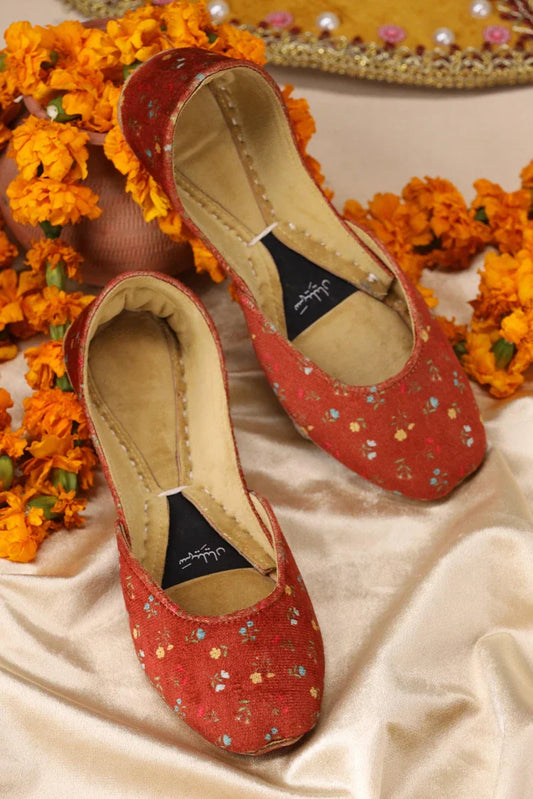 Picture of Saheliyan - Surkhaab Collection - Zarmin - Available at Raja Sahib