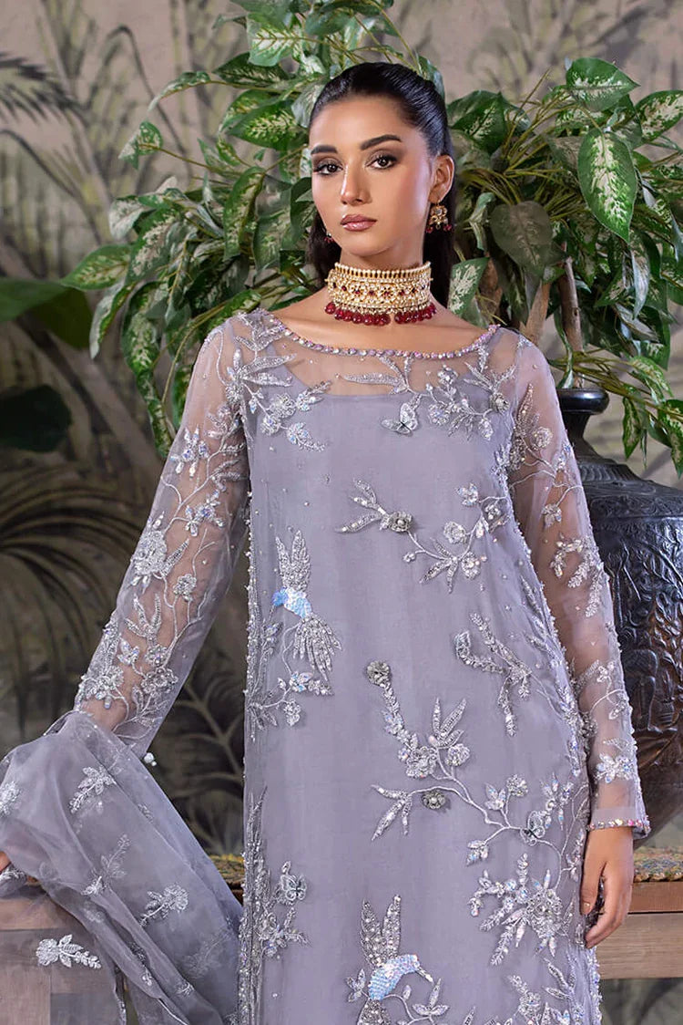 Picture of <!--es-->Amber Imran - Punkh Luxury Formals - Silver Mist - Available at Raja Sahib