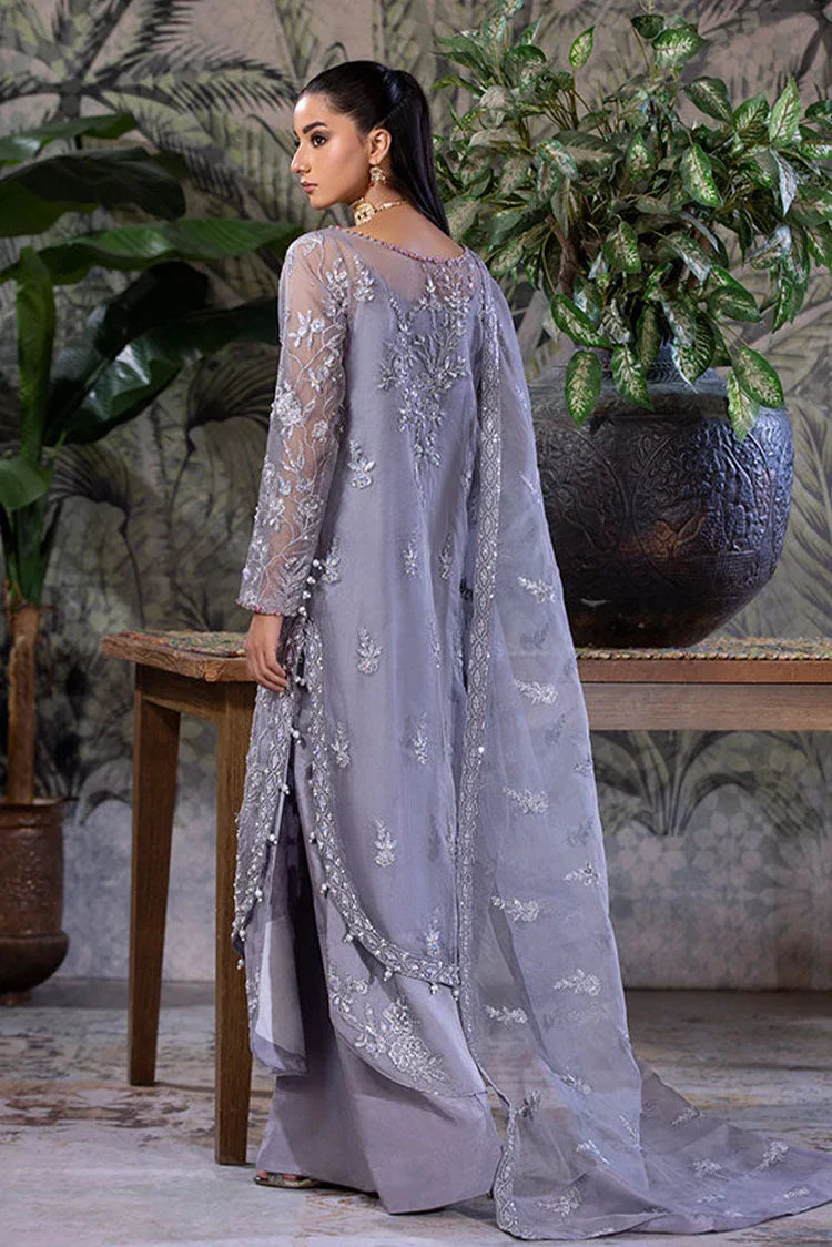 Picture of <!--es-->Amber Imran - Punkh Luxury Formals - Silver Mist - Available at Raja Sahib