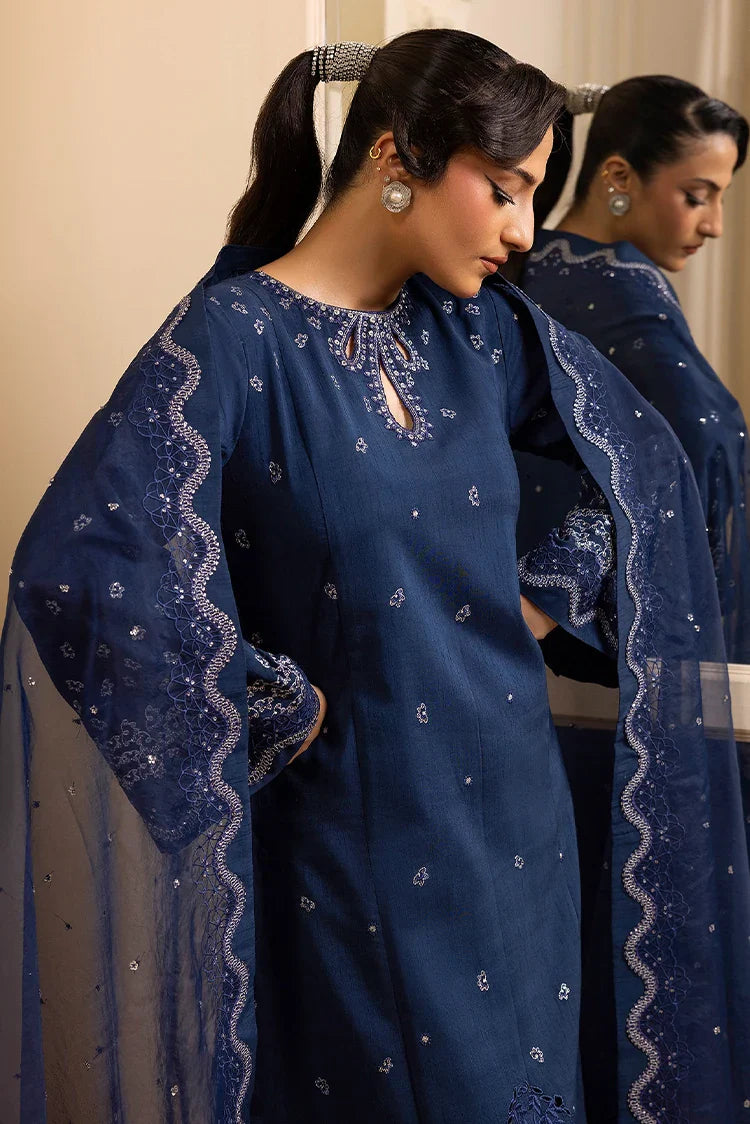 Picture of Tessa - Style Nova - Beryl - Available at Raja Sahib