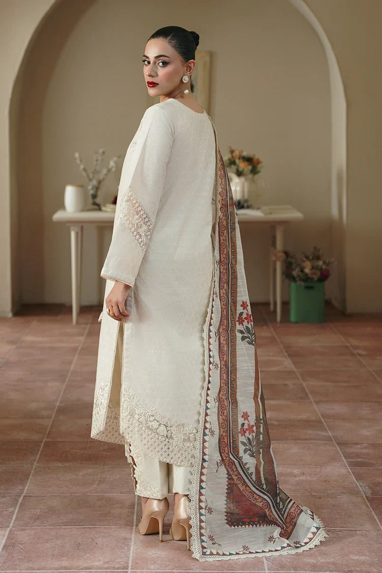 Picture of Zarlay - Rungraiz Luxury Pret - Amber - Available at Raja Sahib