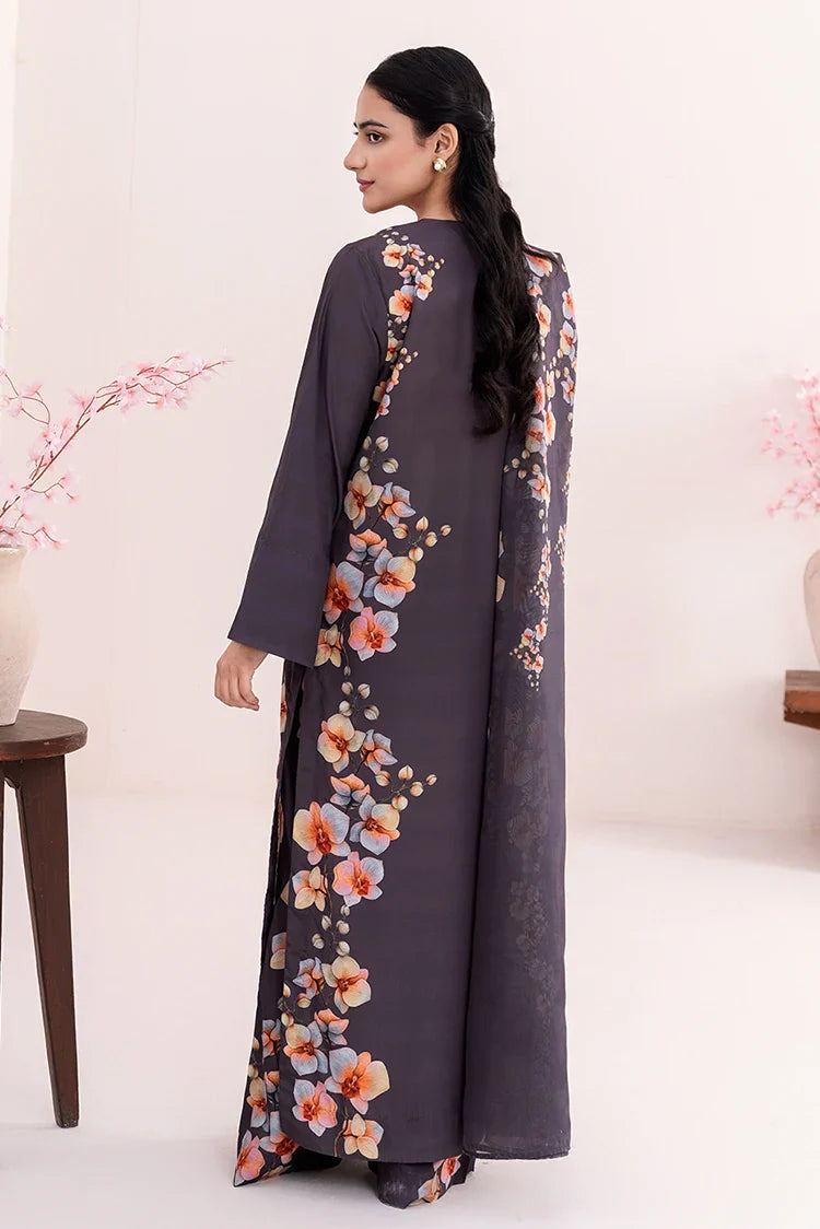 Picture of Stitch Vibes - Lira Dress - VMQ6105 - Available at Raja Sahib