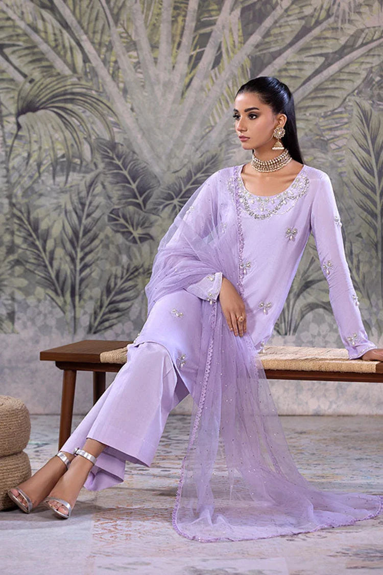 Picture of <!--eo-->Amber Imran - Punkh Luxury Formals - Violet Charm - Available at Raja Sahib