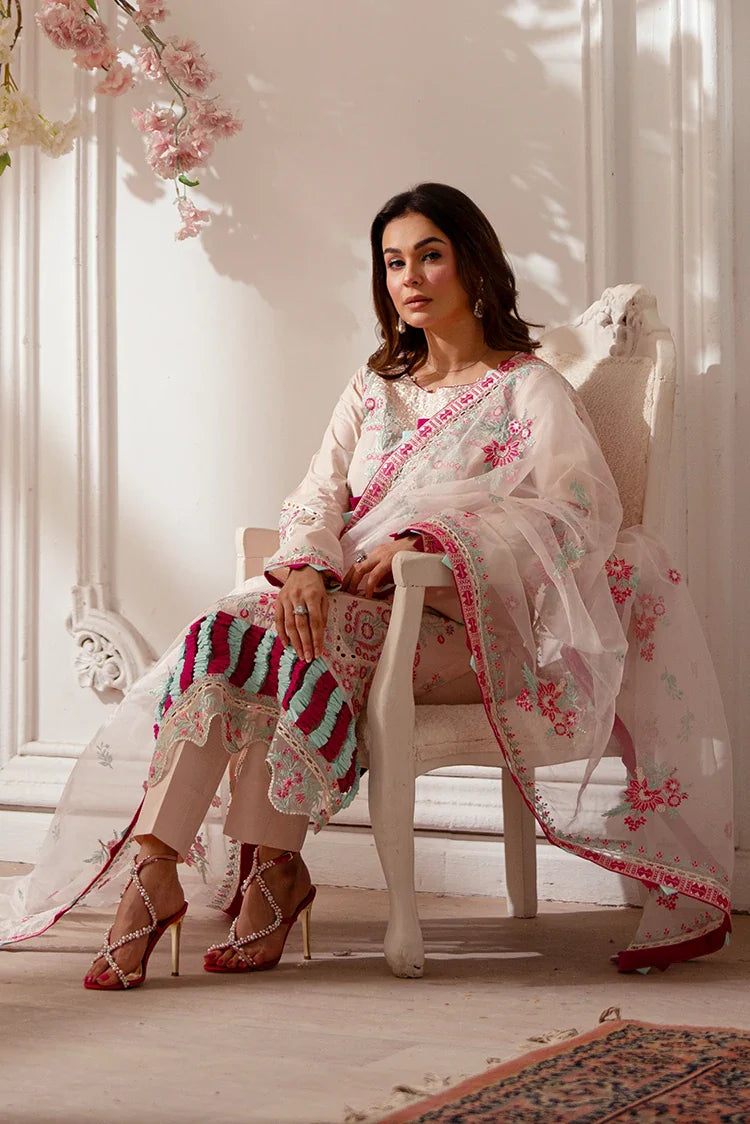 Picture of Zarlay - Gull Bahar Luxury Lawn - 3 Piece - Charming Blush Pink - Available at Raja Sahib