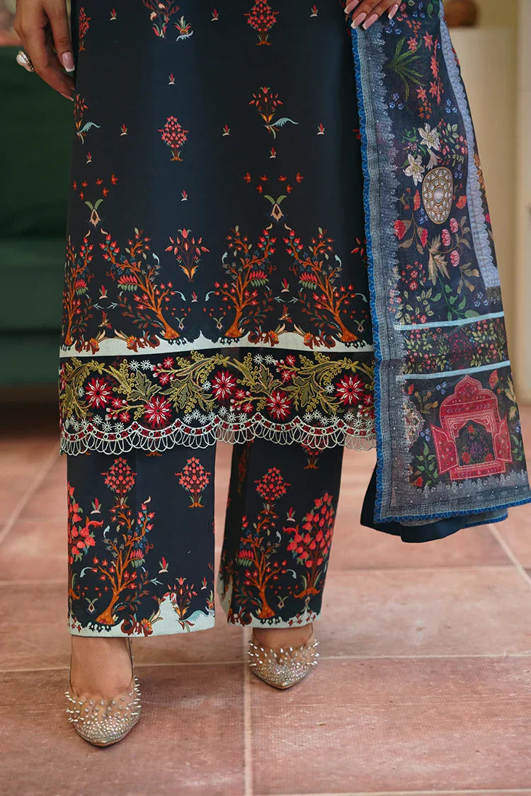 Picture of Zarlay - Rungraiz Luxury Pret - Jahan - Available at Raja Sahib