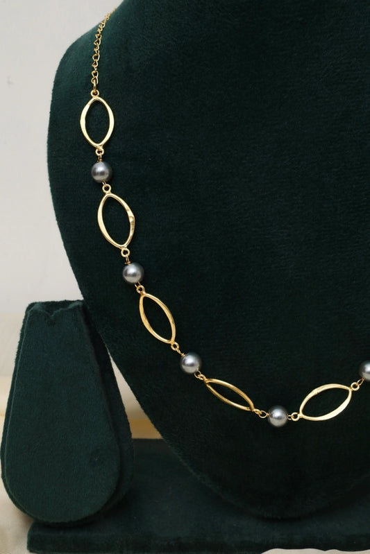 Picture of Zehnaz - Gold-Tone Oval Link Chain Necklace with Grey Pearls - Available at Raja Sahib