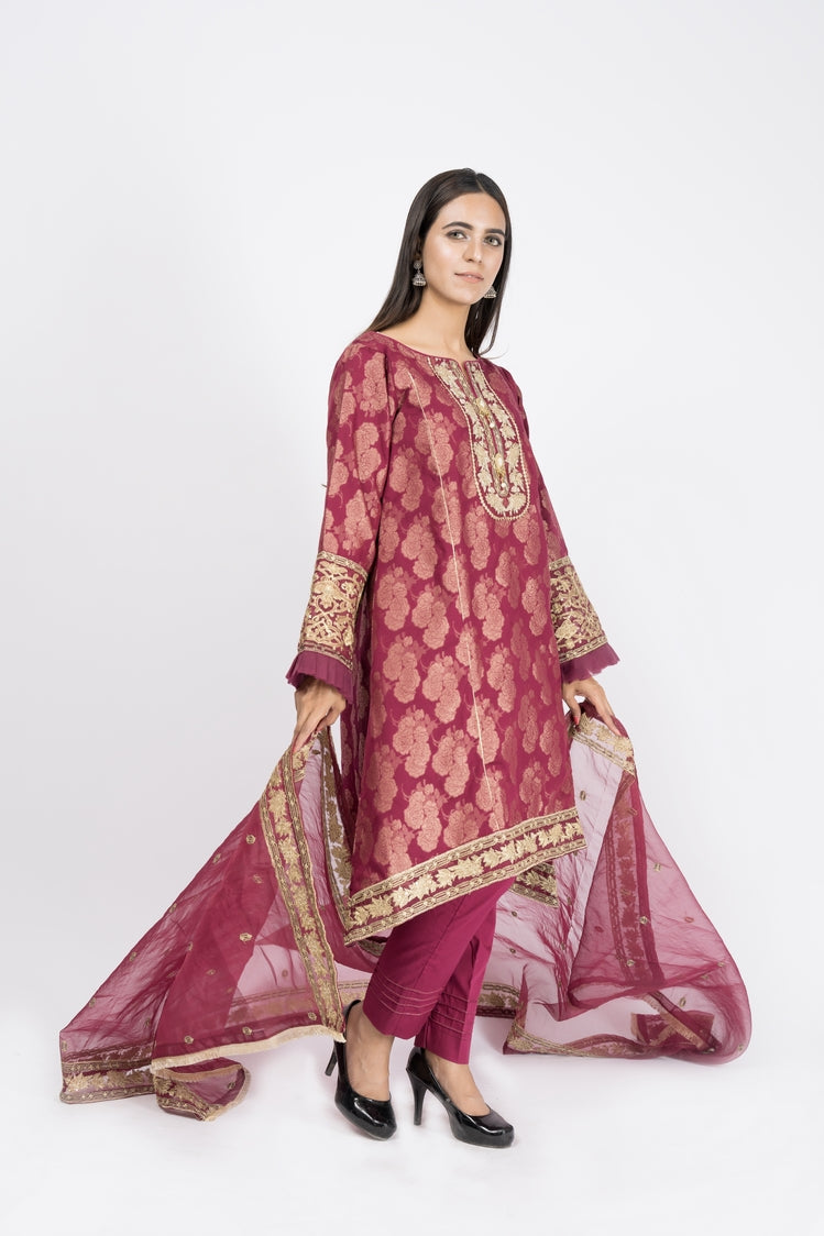 Picture of Ellena - Embroidered Jacquard Suit - ARN275 - Available at Raja Sahib