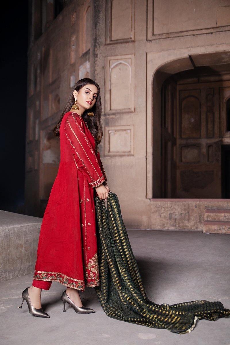 Picture of Ellena - 3-PC Stitched Paper Cotton Suit - Available at Raja Sahib