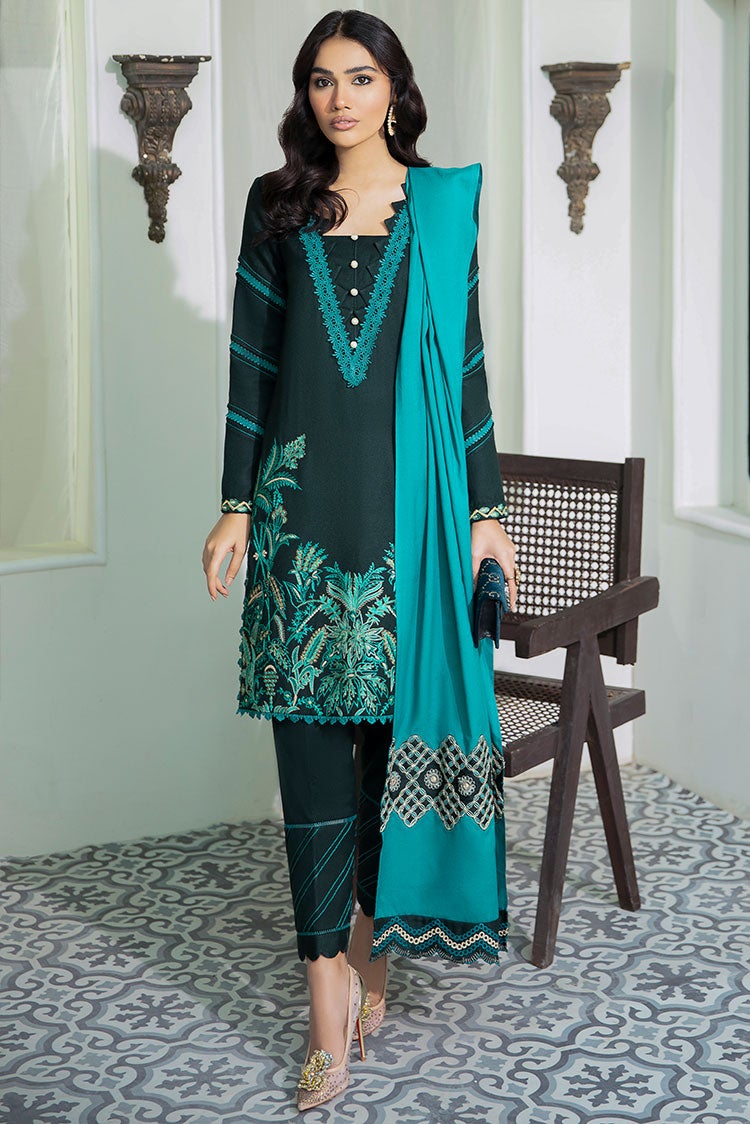 Picture of MARIA OSAMA - MEHRPOSH - PRET - HARA - Available at Raja Sahib