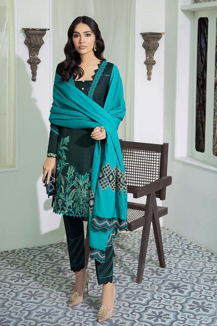 Picture of MARIA OSAMA - MEHRPOSH - PRET - HARA - Available at Raja Sahib