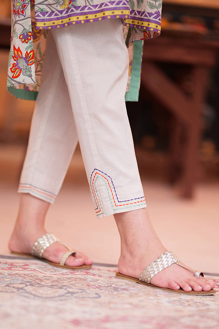 Picture of Senorita - LAD-02321 | Grey & Multicolor | Casual 3 Piece Suit  | Cotton Lawn Print - Available at Raja Sahib