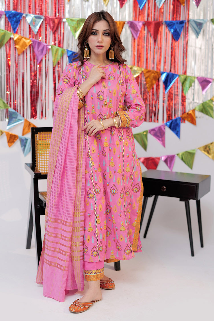 Picture of Senorita - LAD-02531 | Pink & Gold | Casual Plus 3 Piece Suit | Cotton Gold Print Lawn - Available at Raja Sahib