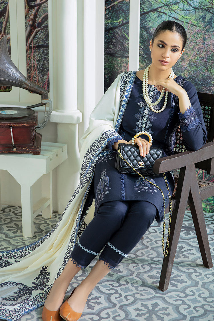 Picture of MARIA OSAMA - MEHRPOSH - PRET - NEELA - Available at Raja Sahib