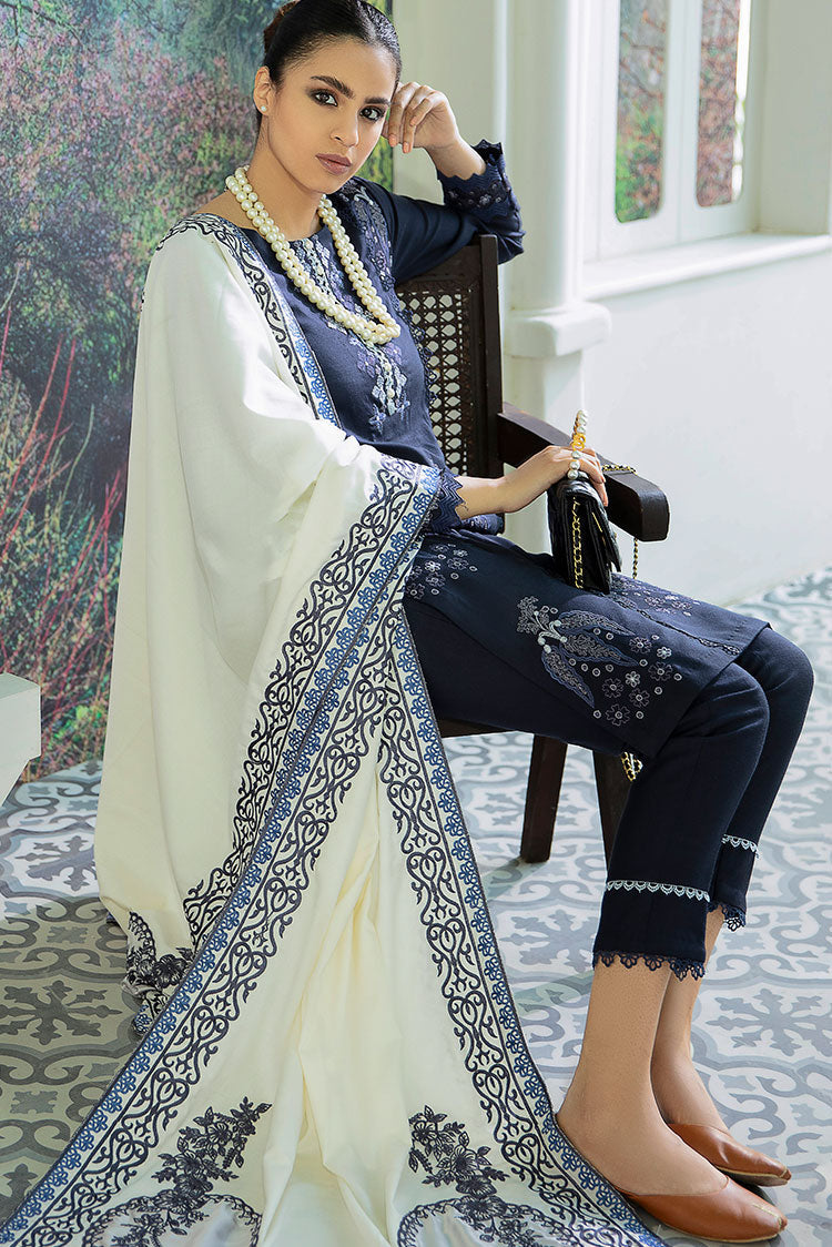 Picture of MARIA OSAMA - MEHRPOSH - PRET - NEELA - Available at Raja Sahib