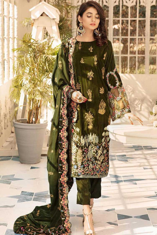 Picture of Shaista - Svc-298 Embroidered Velvet Collection - Available at Raja Sahib